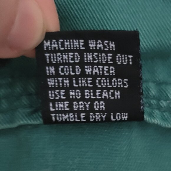 Vintage NY Line Green Shorts with Three Pockets 100% Cotton Size 10 (Medium) - Picture 4 of 5